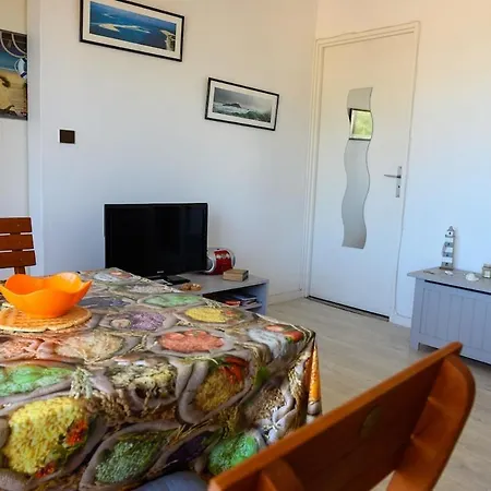 With View Of Bay Apartment